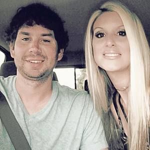 Meet your Posher, Stefanie